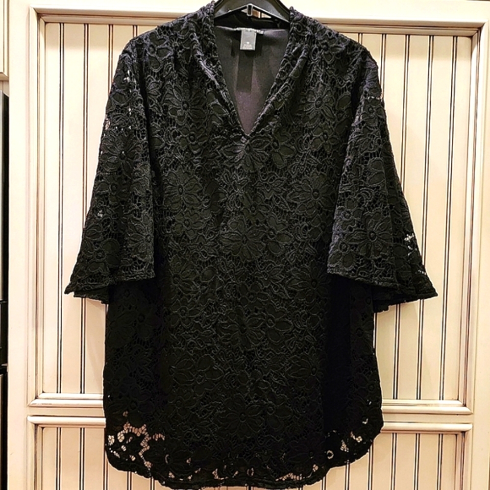 Investments Black Lace Top Size 1X